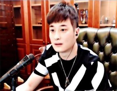 网红阿弘最新爆料是真的吗,真相揭秘，是真是假？  第1张